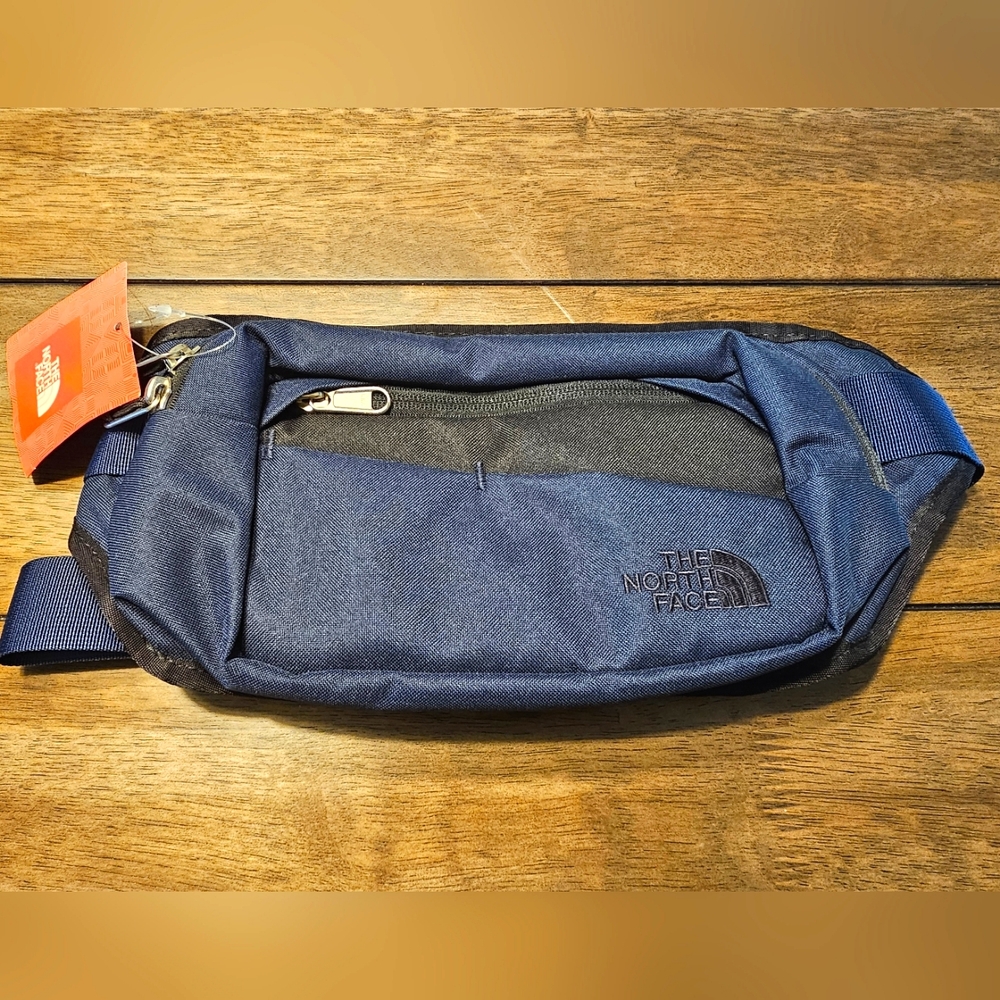 The North Face Belt Bag (Navy Blue)